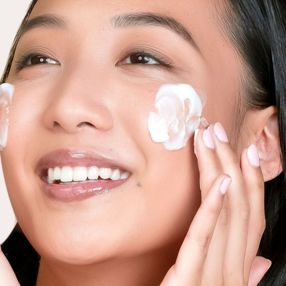 PUR Cloud Cream Gel-to-Water Hydrating Essence Moisturizer at PÜR Cosmetics UK