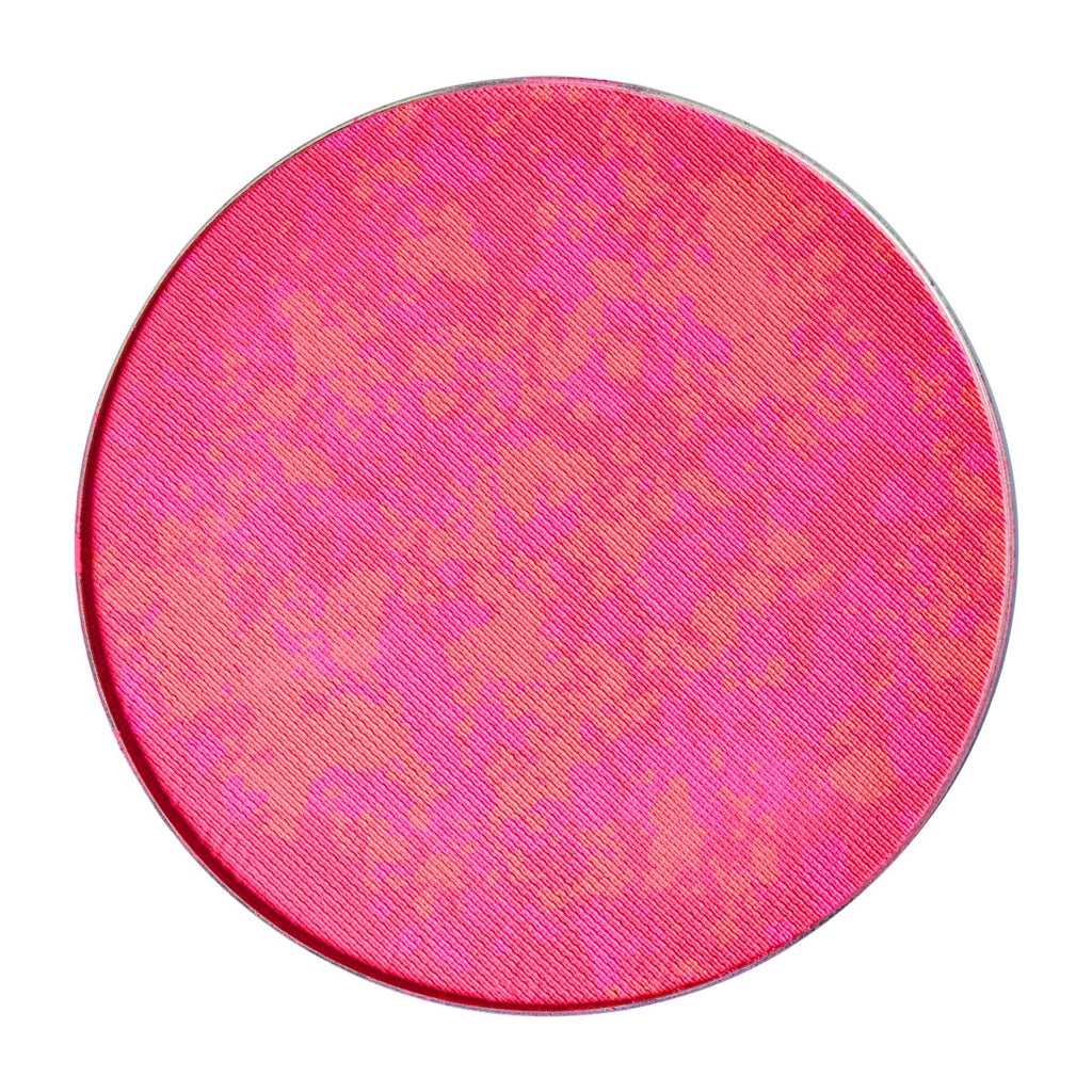 Blushing act - pretty in peach